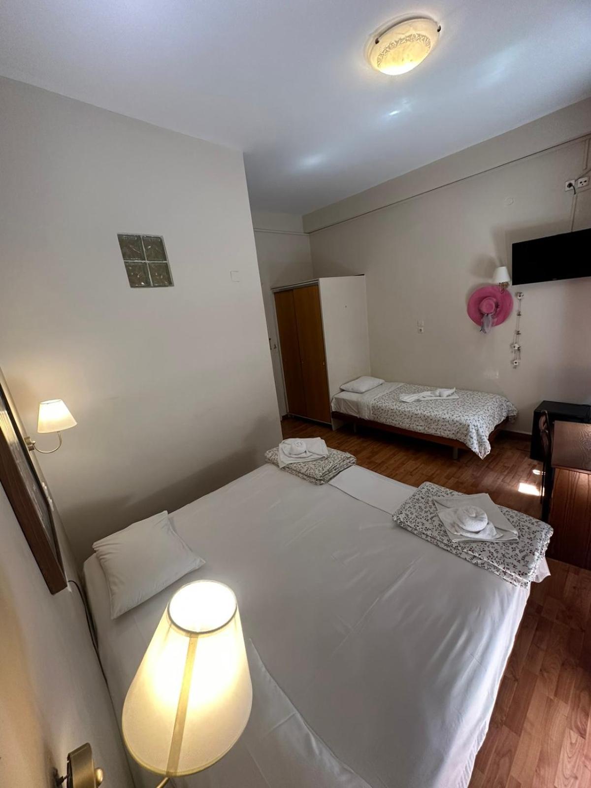 Vassilikon Hotel Loutráki Oda fotoğraf